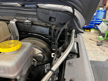 Load image into Gallery viewer, URBAN JEEP AIR UP KIT - COMPLETE KIT - PLUG AND PLAY- 4XE CHARGE PORT